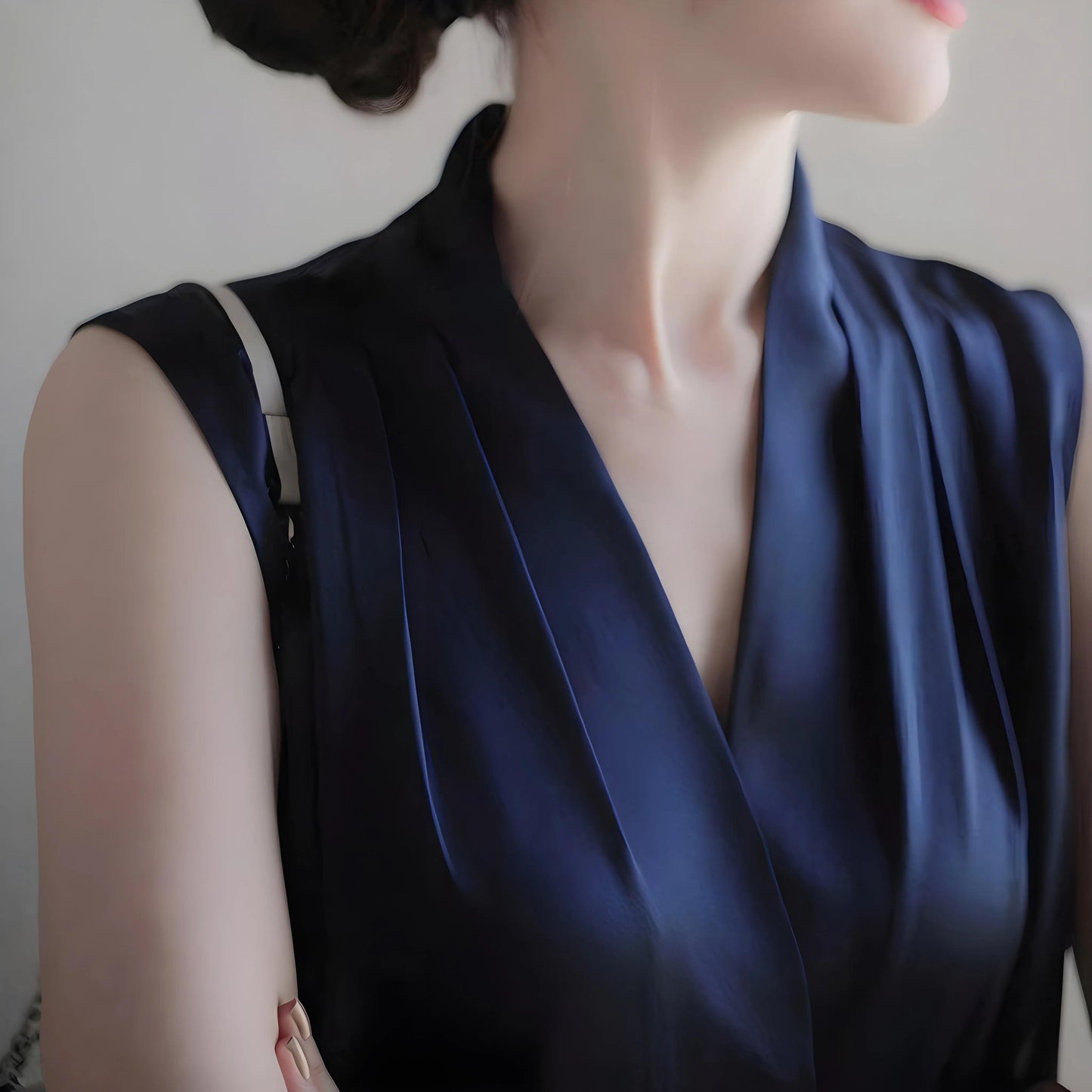 Amora Flow Acetate Blouse