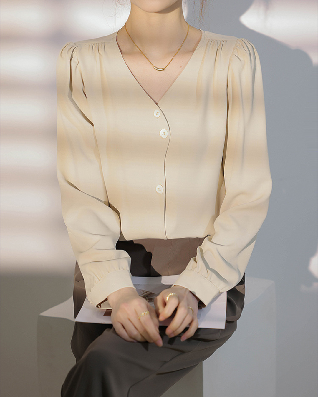 Mira Ease Wave Button Blouse