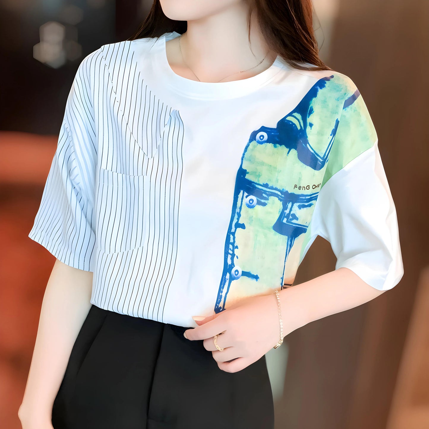 Elara Patch Print T-shirt