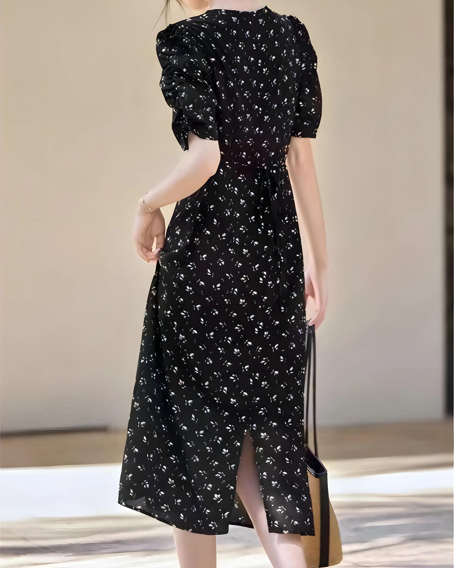 Vera Bloom Shirred Midi Dress