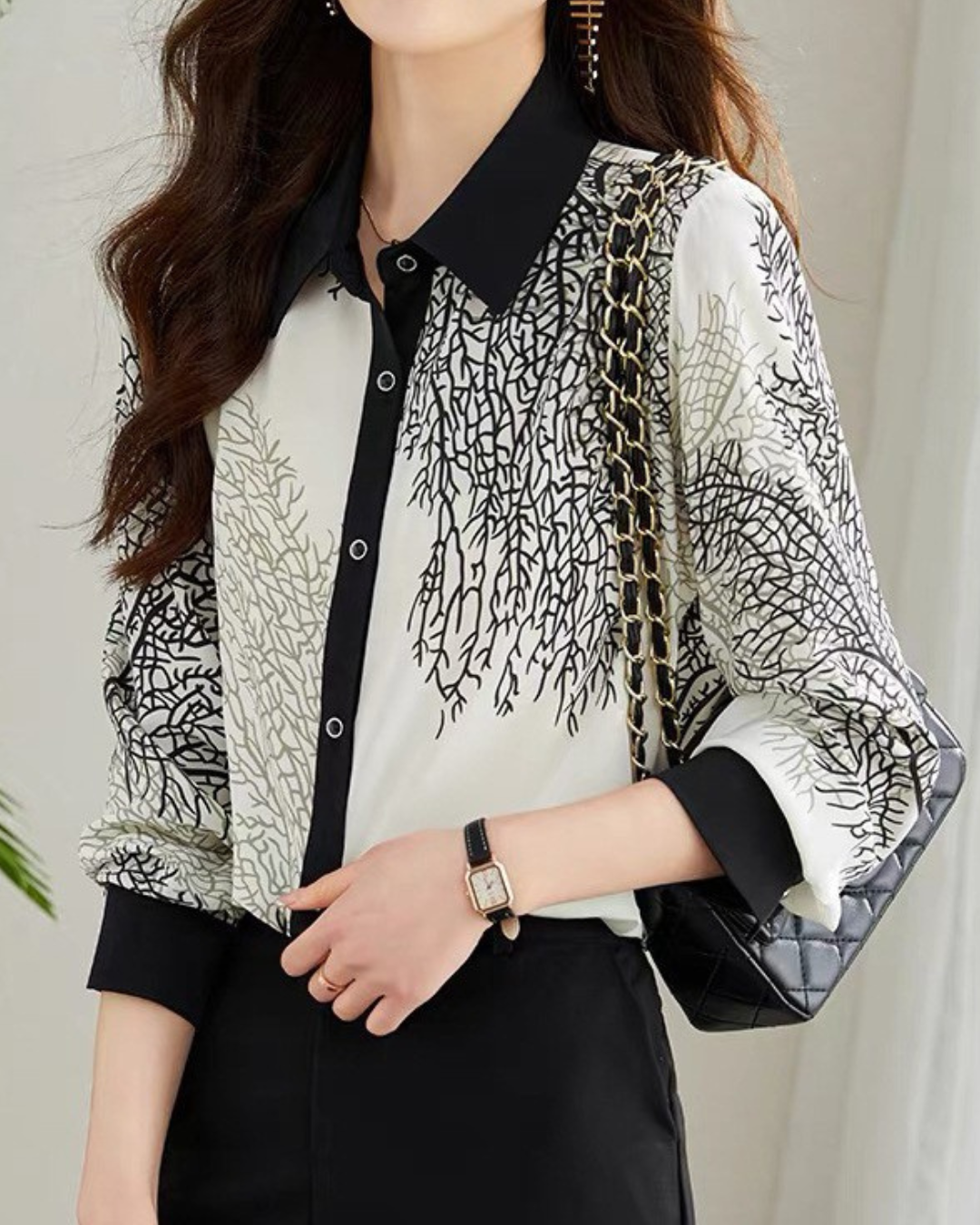 Selene Whisper Line Blouse