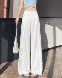 White (Regular)