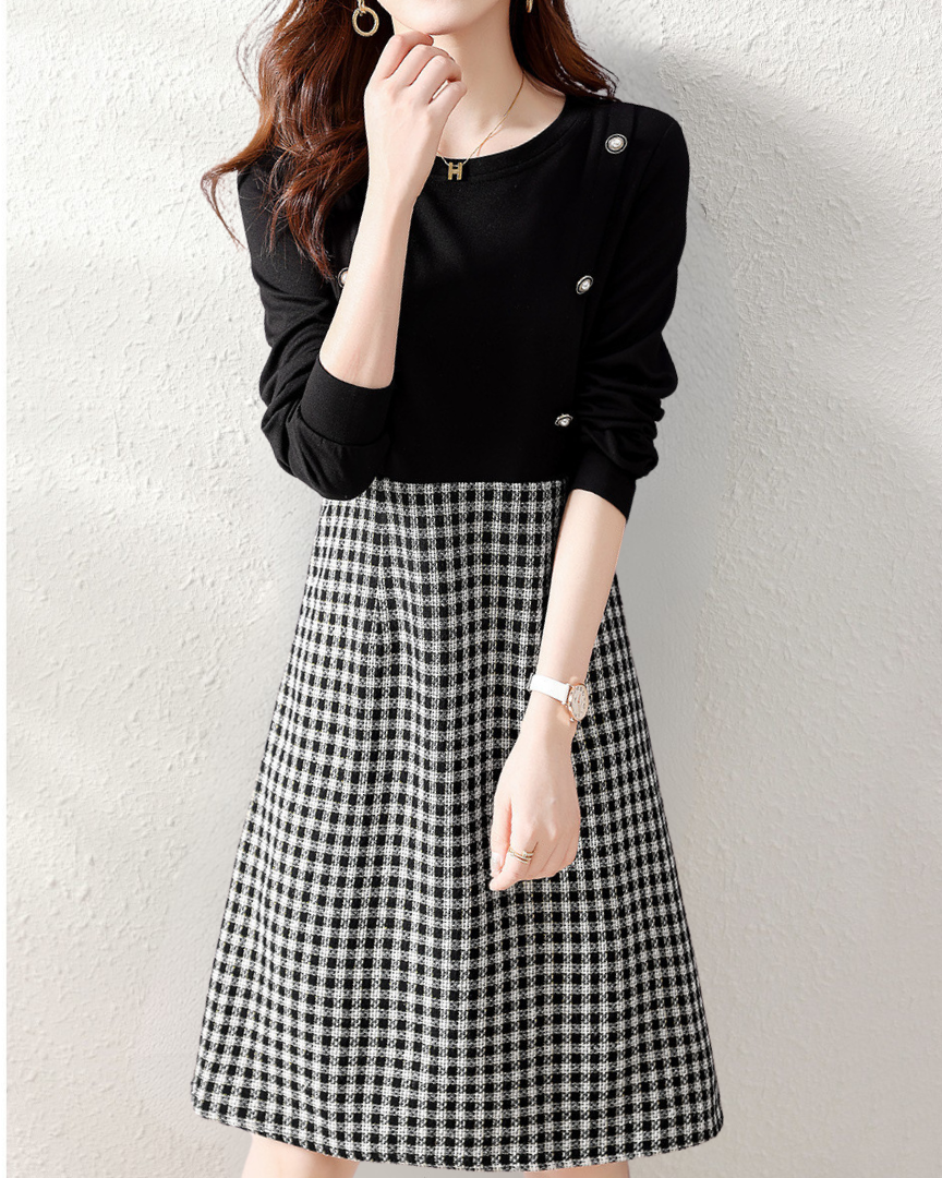 Noir Ease Check Knit Dress