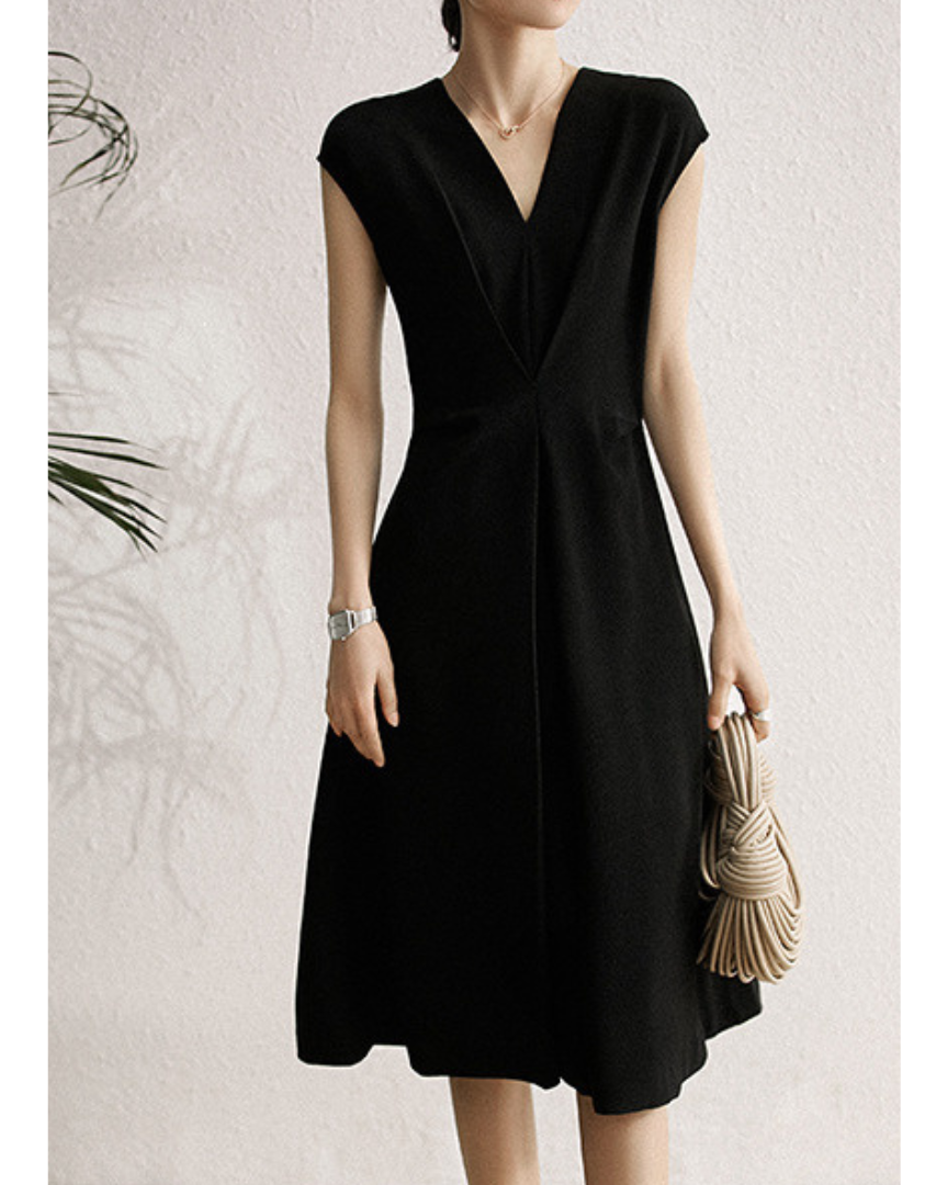 Noir Fold Pleat Midi Dress