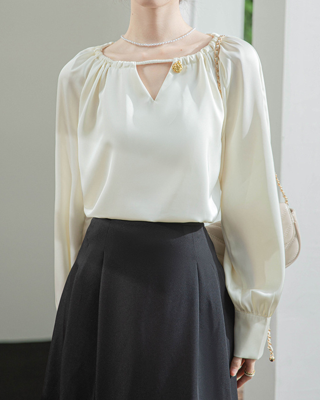 Elowen Flow Light Drape Blouse