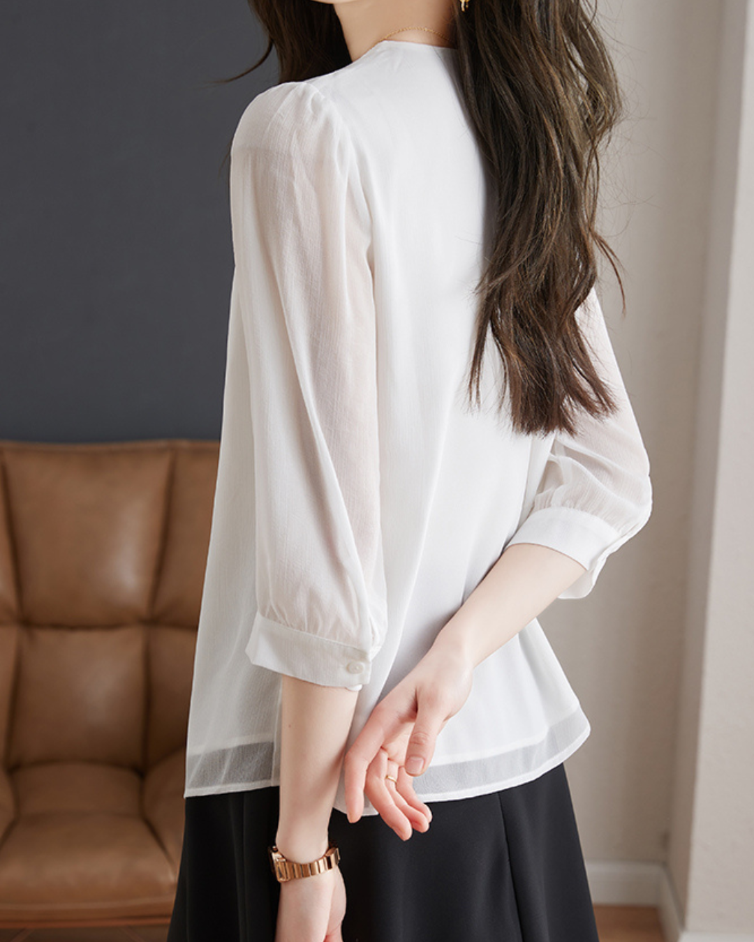Nora Soft Curve Sleeve Blouse