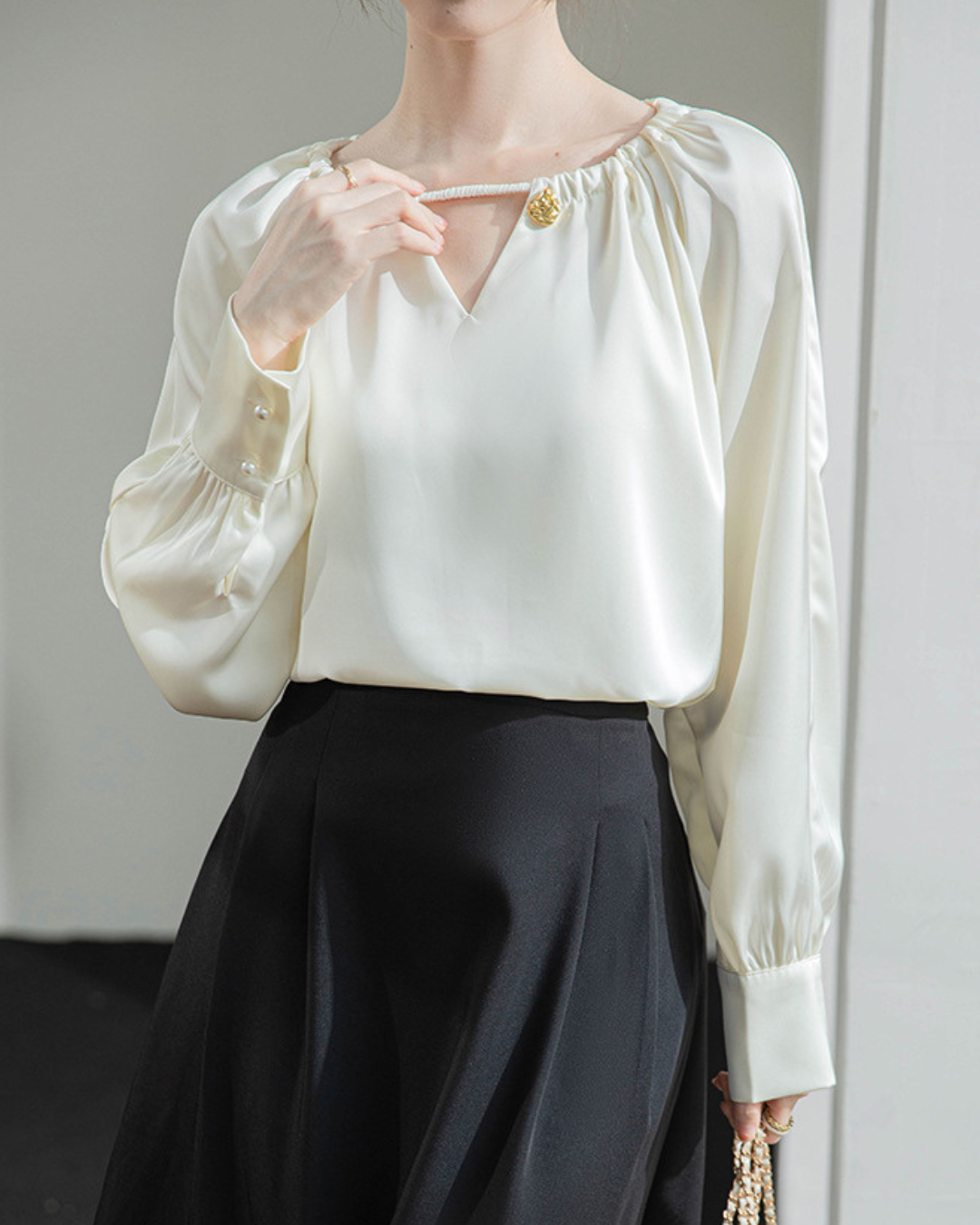 Elowen Flow Light Drape Blouse