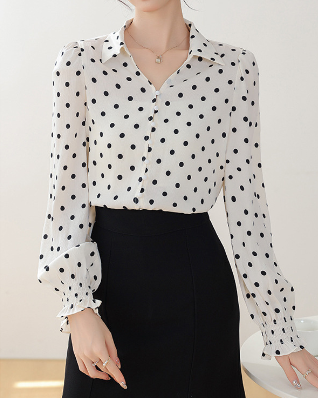 Mira Dot Soft Cuff Blouse