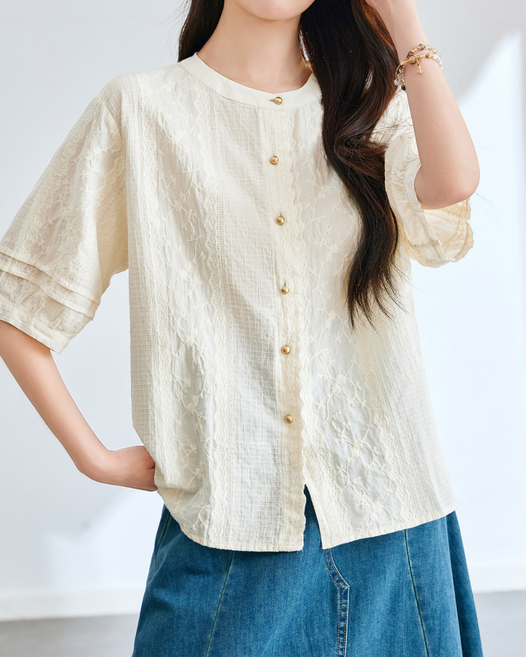 Elora Light Textured Blouse