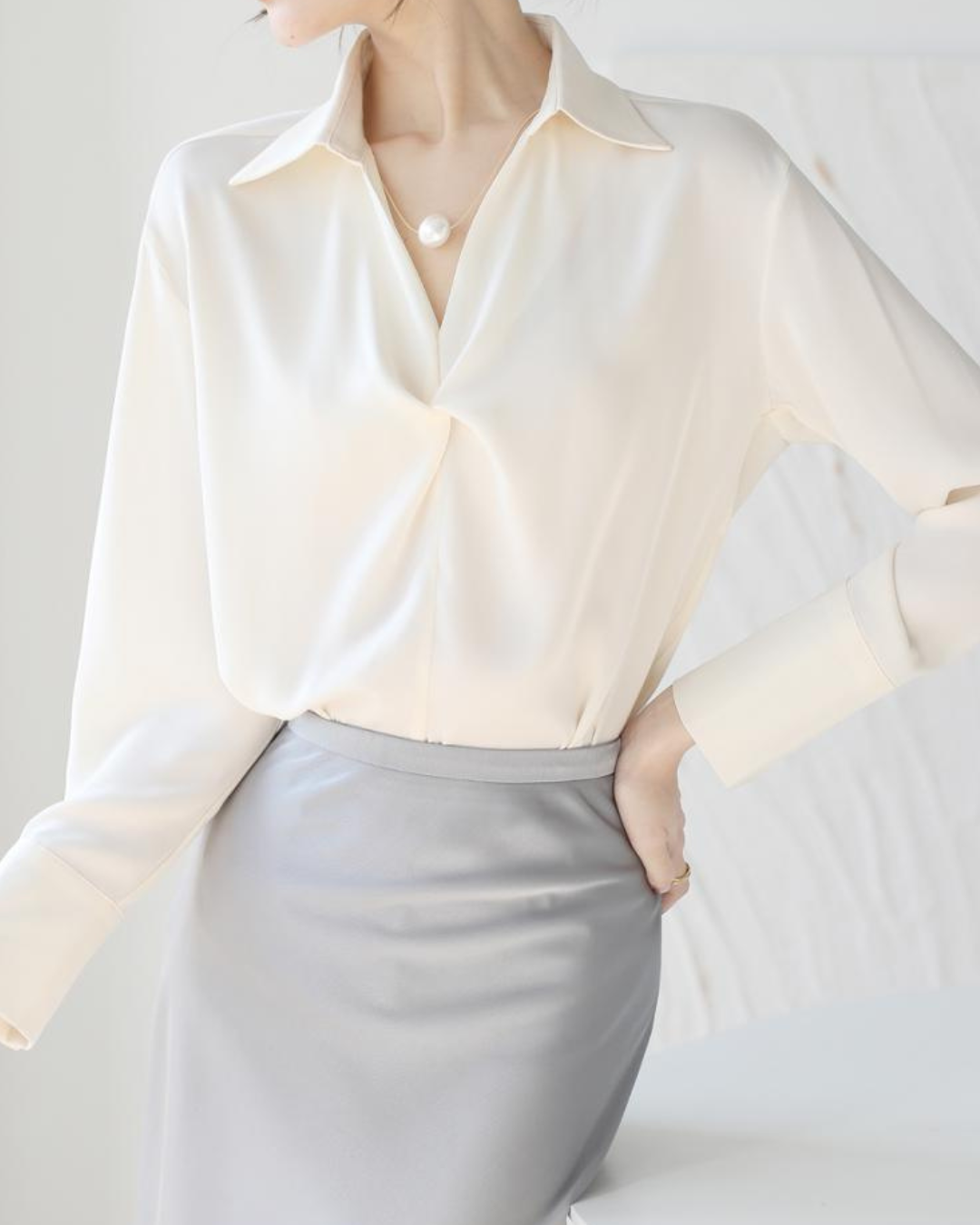 Elise Flow Light Drape Blouse