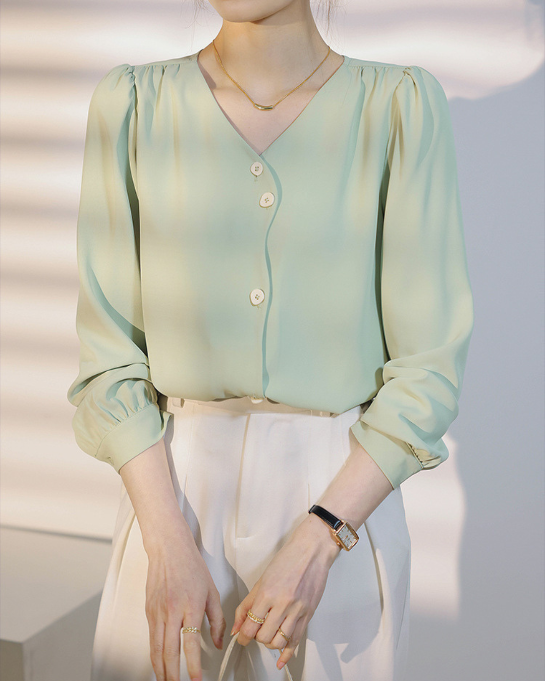 Mira Ease Wave Button Blouse