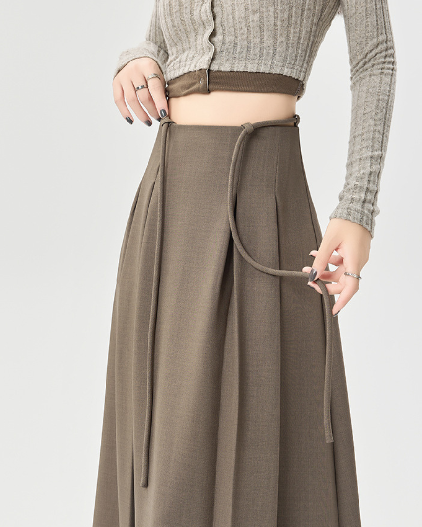 Rhea Loop Flare Skirt