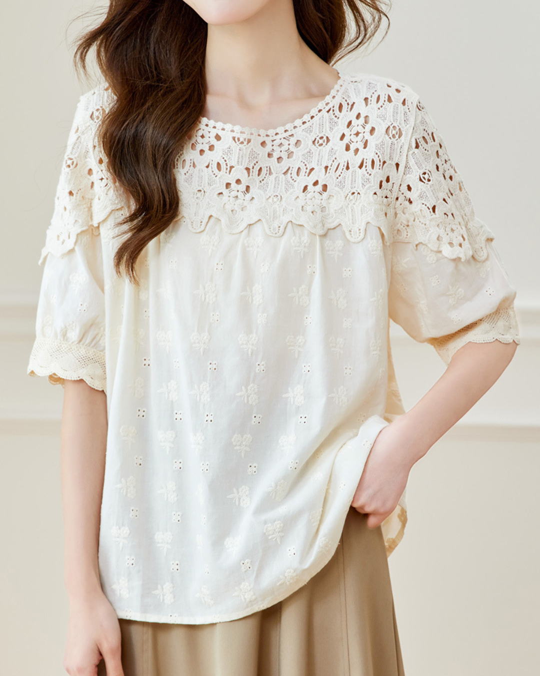 Emery Lace Garden Blouse