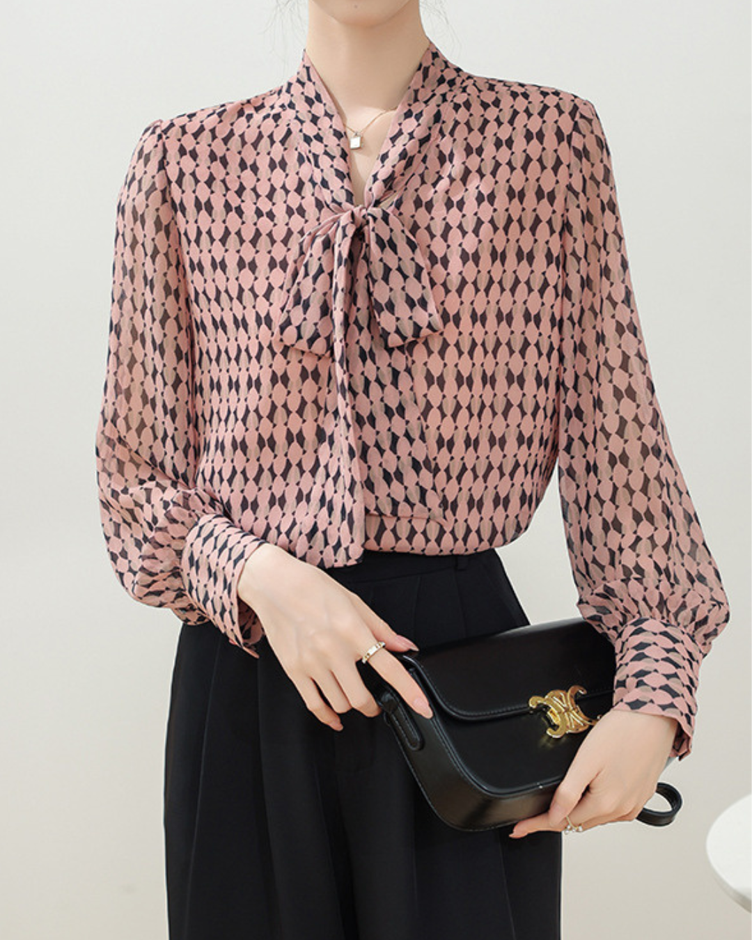 Mila Calm Geo Blouse