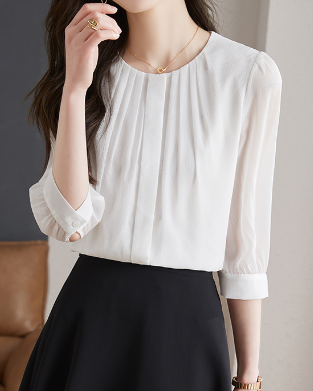 Nora Soft Curve Sleeve Blouse