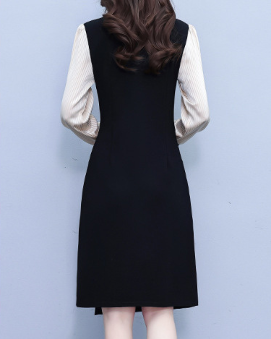 Mira Line Contrast Wrap Dress