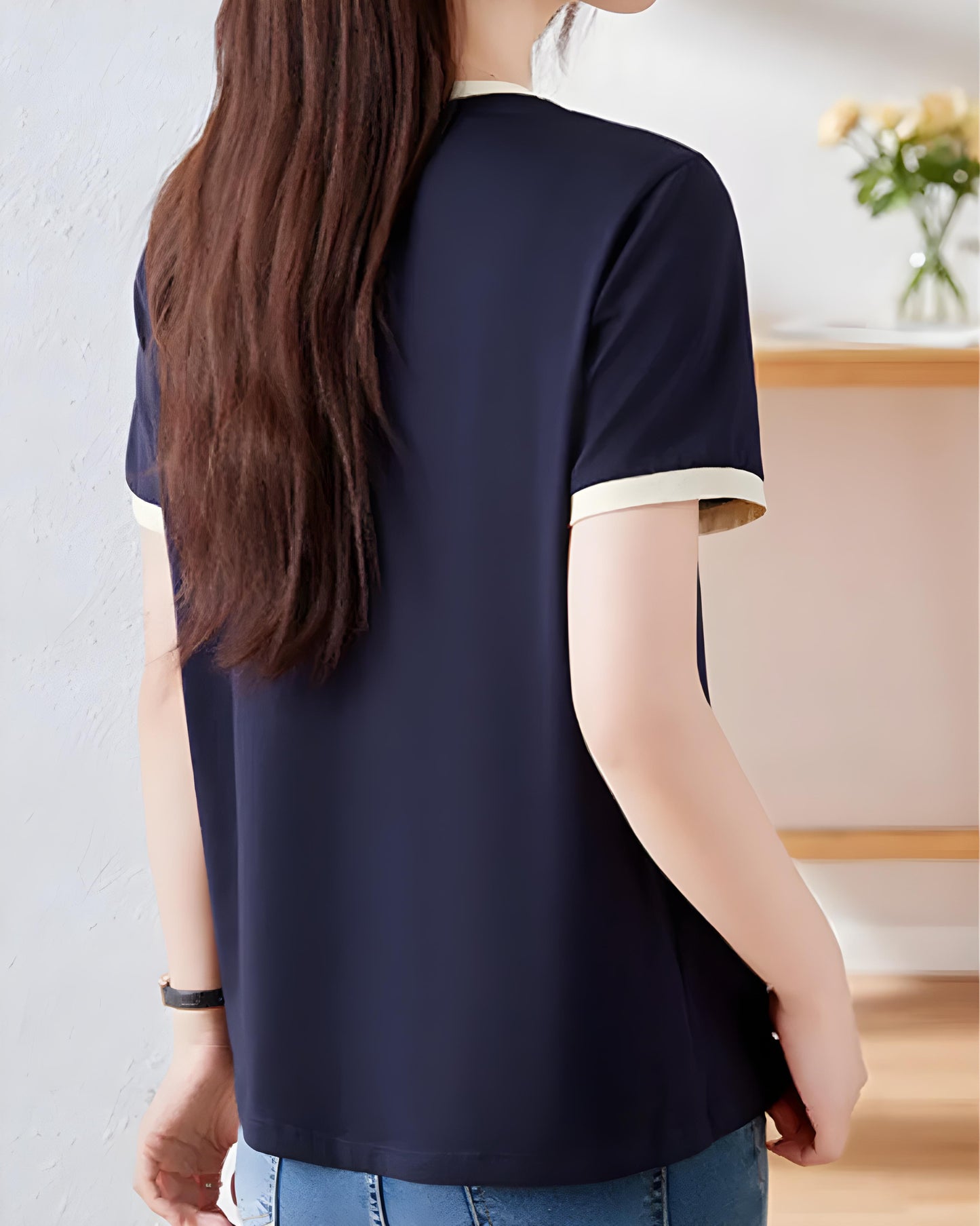 Elora Bloom Line Cotton T-Shirt
