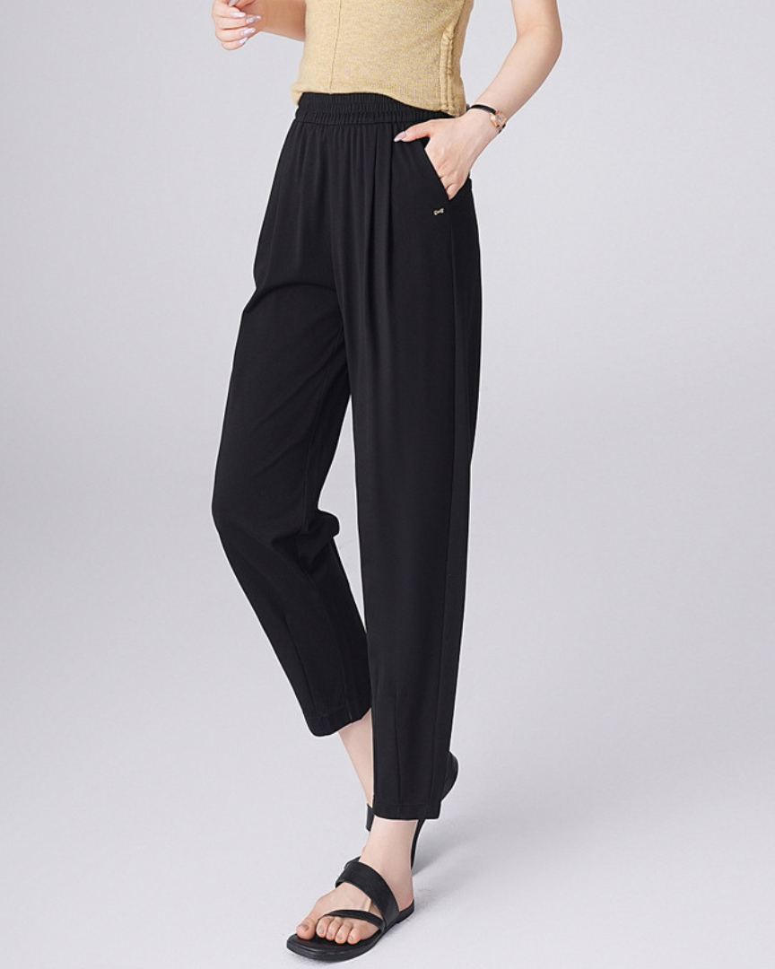 Aveline Soft Pleat Relaxed Pants