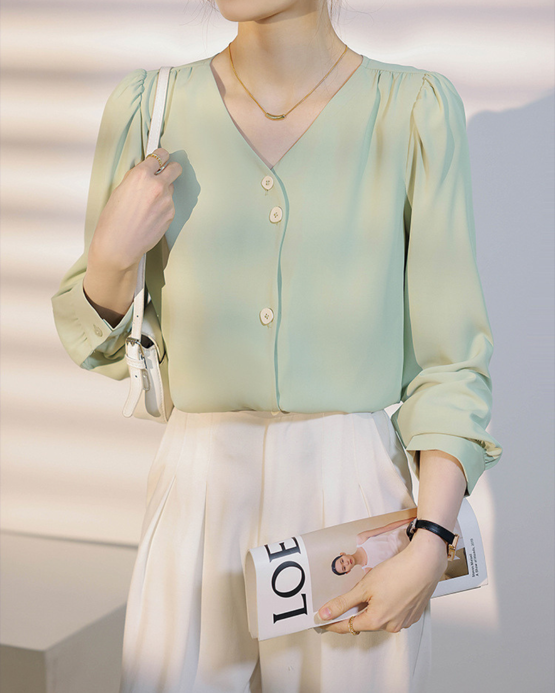 Mira Ease Wave Button Blouse