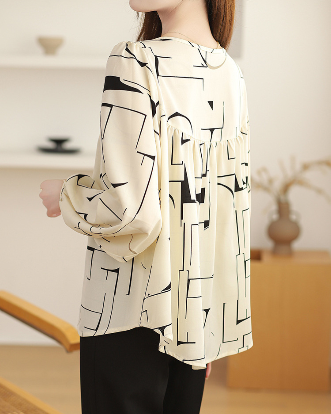 Aria Ease Sketch Blouse
