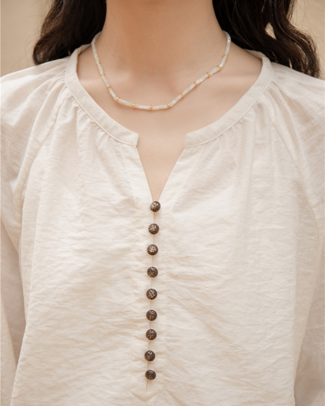 Elise Calm Button Linen Blouse