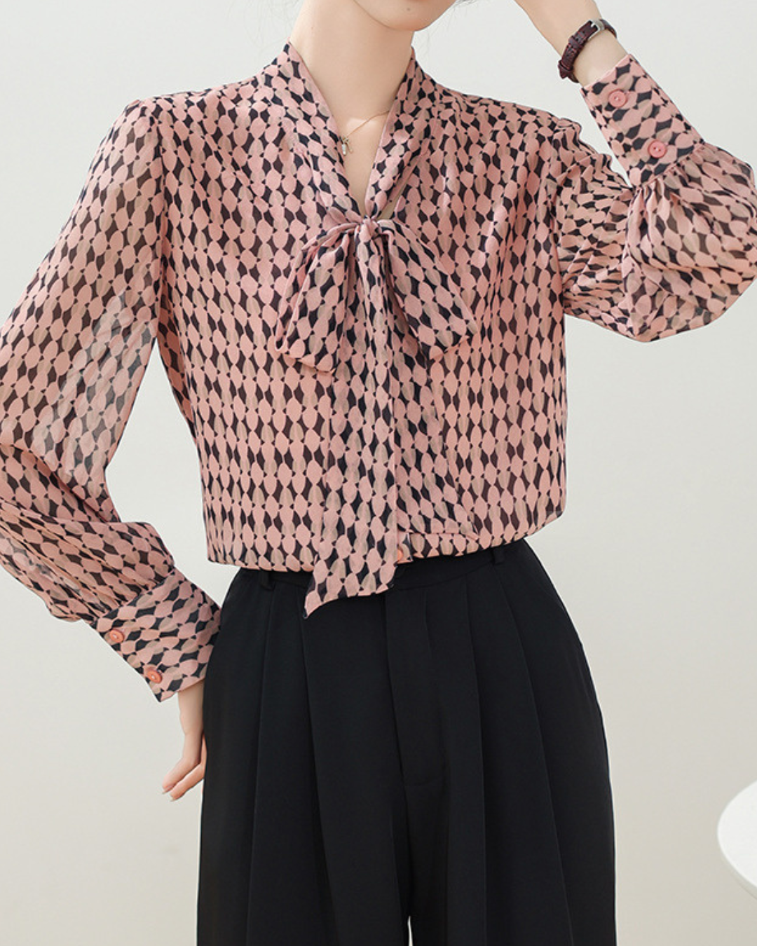 Mila Calm Geo Blouse