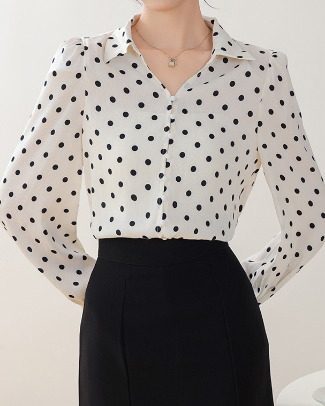 Mira Dot Soft Cuff Blouse