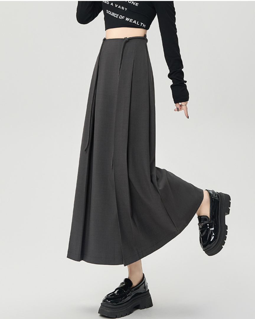 Rhea Loop Flare Skirt