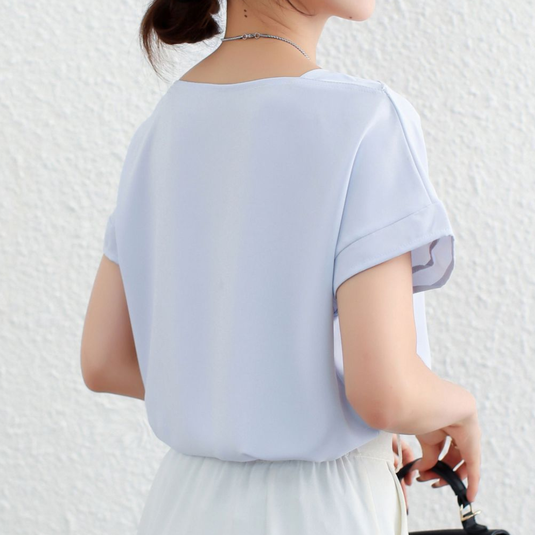 Isla Airy Curve Sleeve Blouse