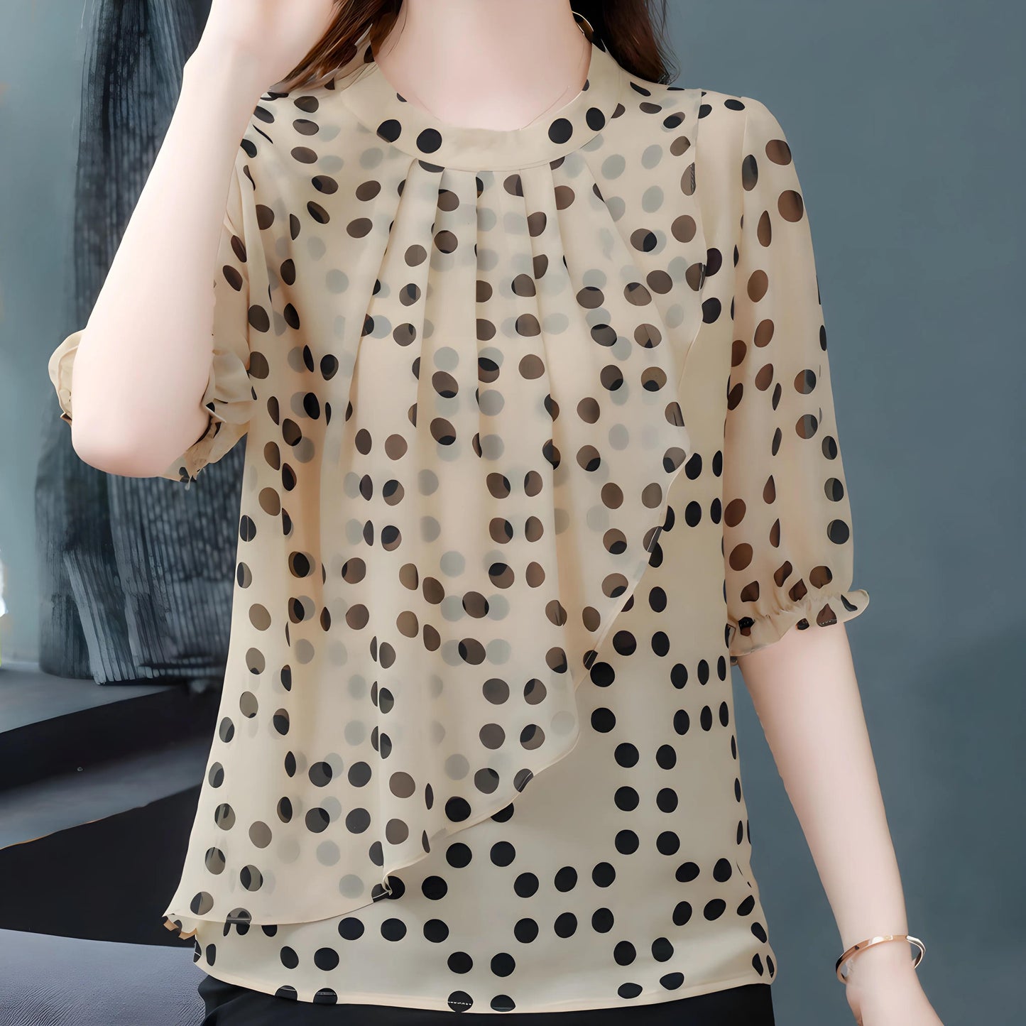 Lina Dot Light Blouse