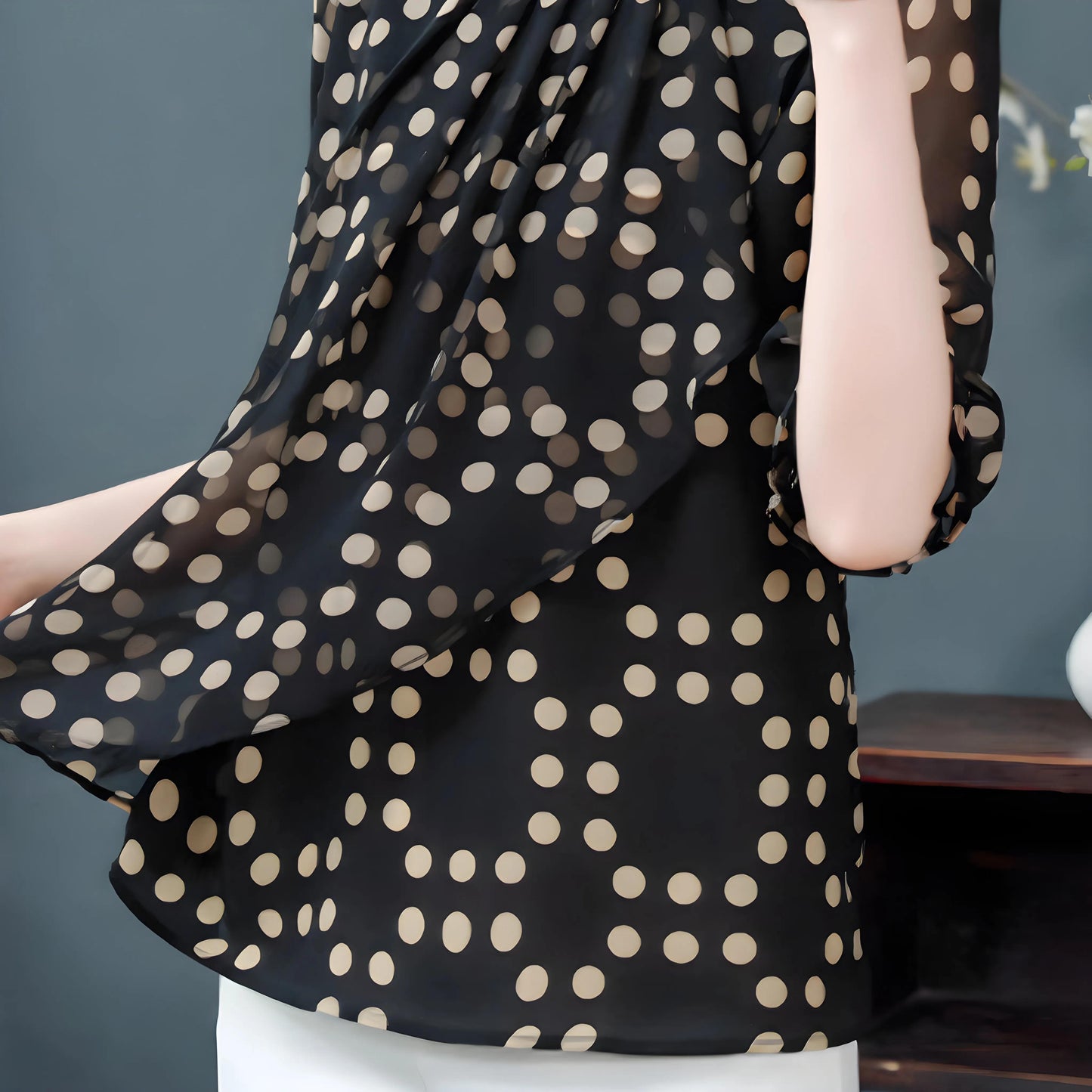 Lina Dot Light Blouse