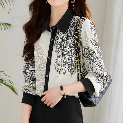 Selene Whisper Line Blouse