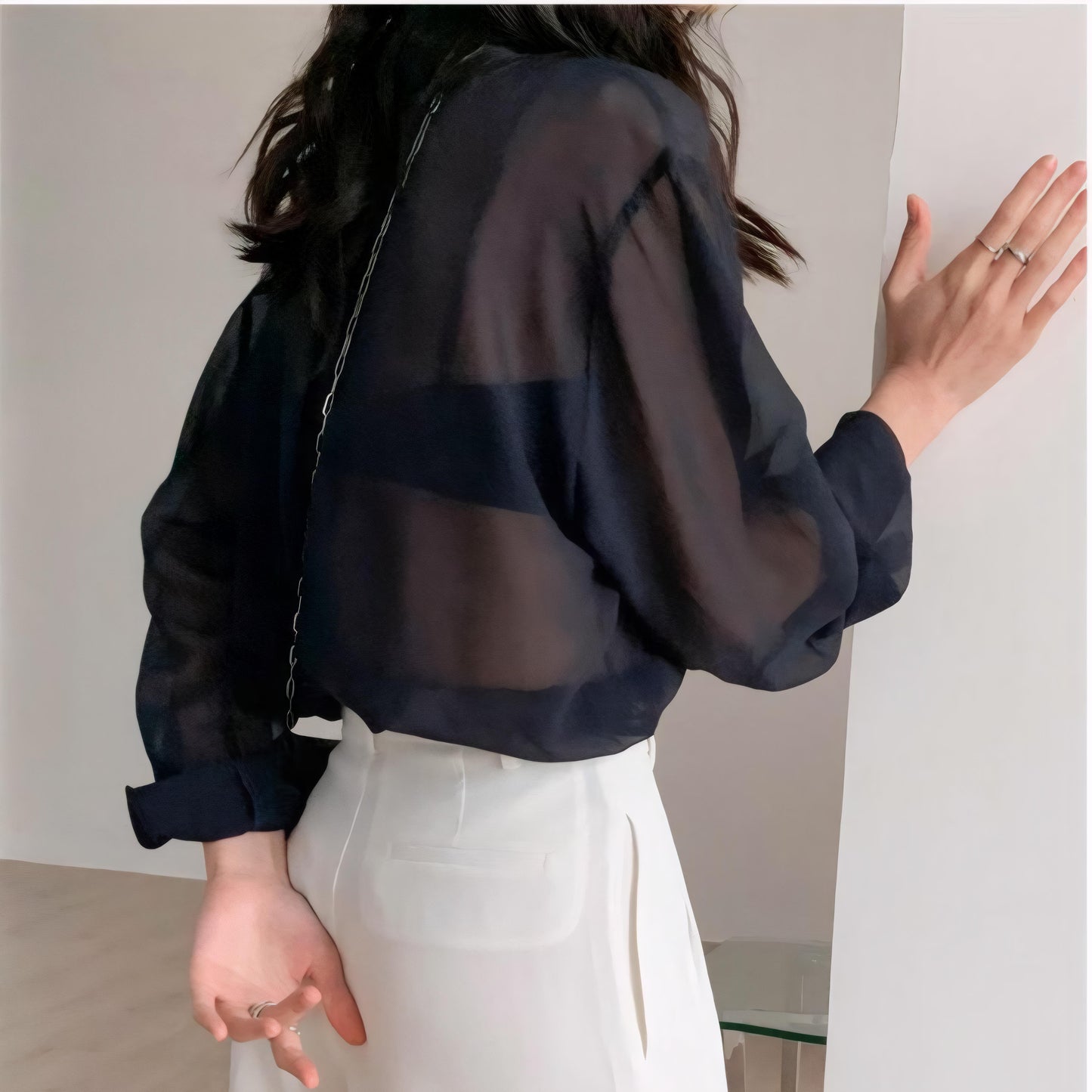 Elin Sheer Ease Blouse