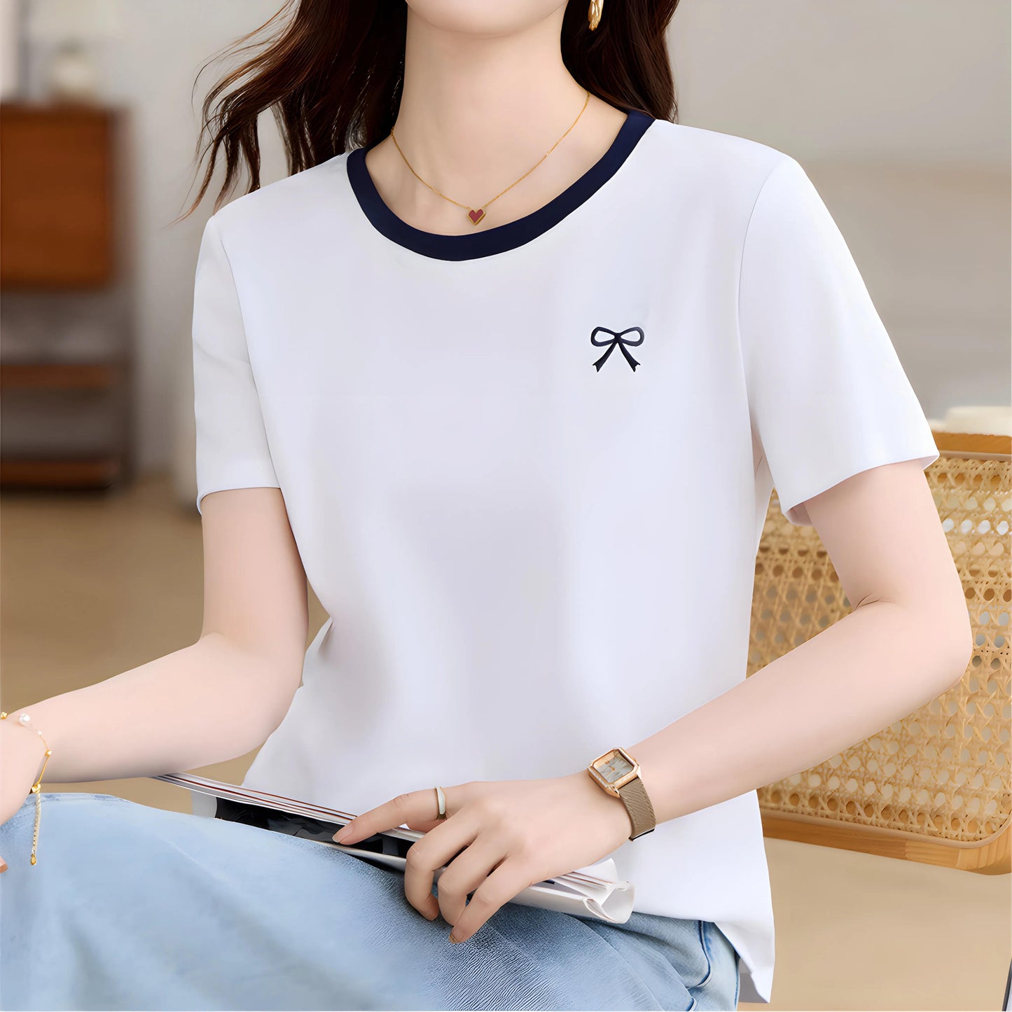 Lea Tiny Bow Detail T-Shirt