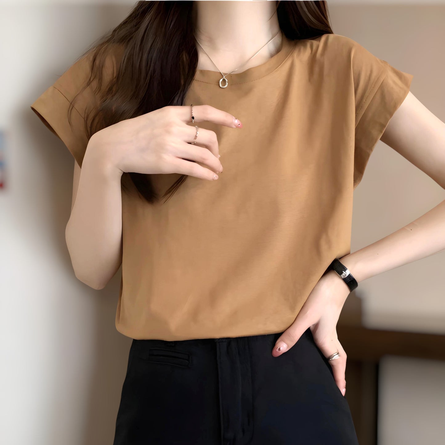 Mara Flow Sleeve T-Shirt