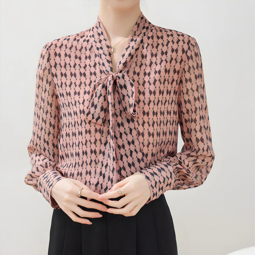 Mila Calm Geo Blouse