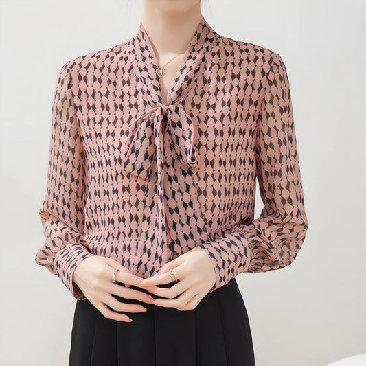 Mila Calm Geo Blouse