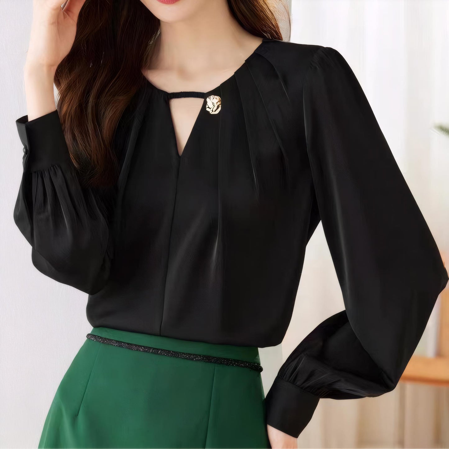 Elowen Flow Light Drape Blouse
