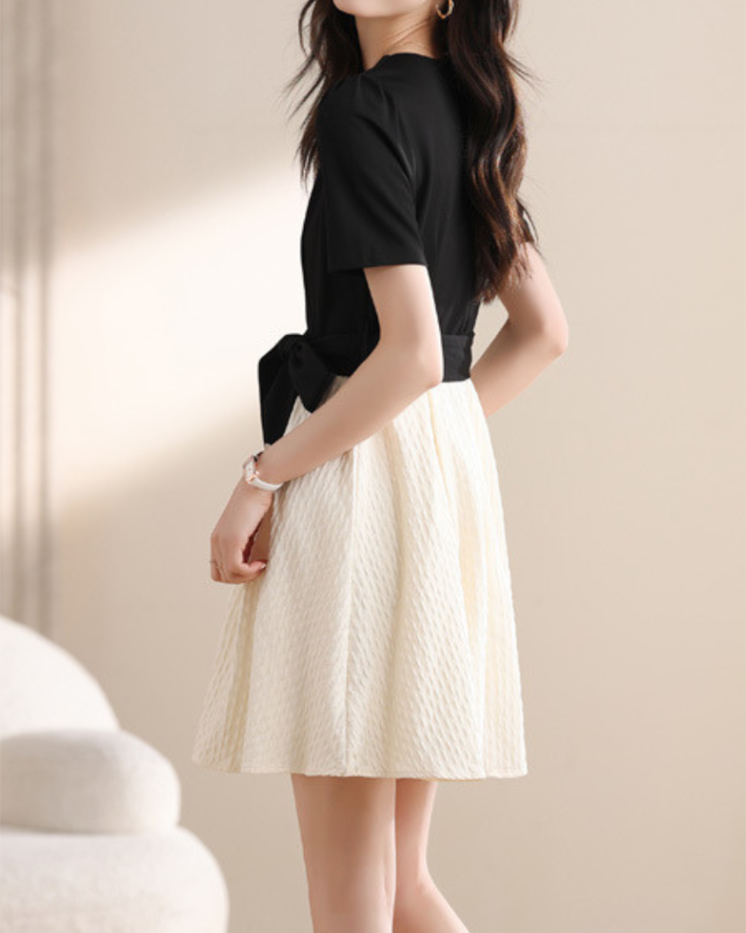 Vivian Contrast Bow Midi Dress