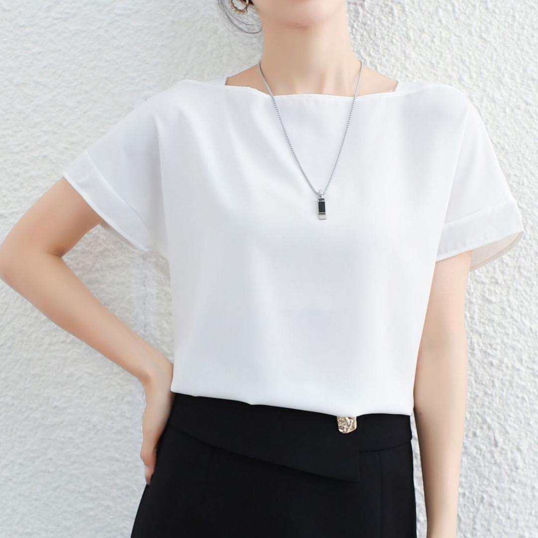 Isla Airy Curve Sleeve Blouse