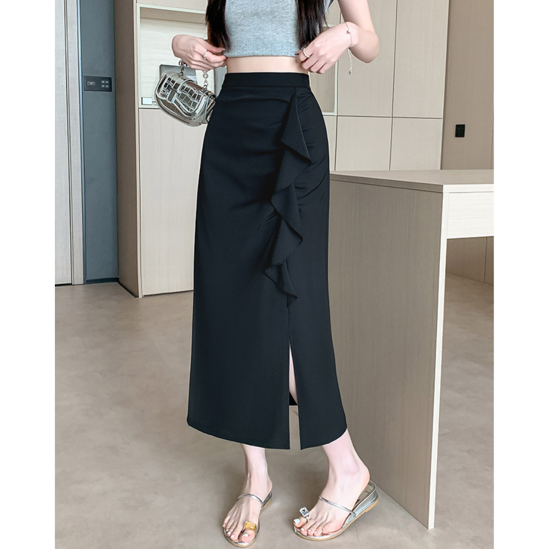 Noa Curve Ruffle Slit Skirt