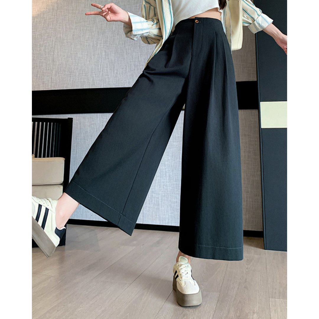Mara Ease Crop Pleat Pants