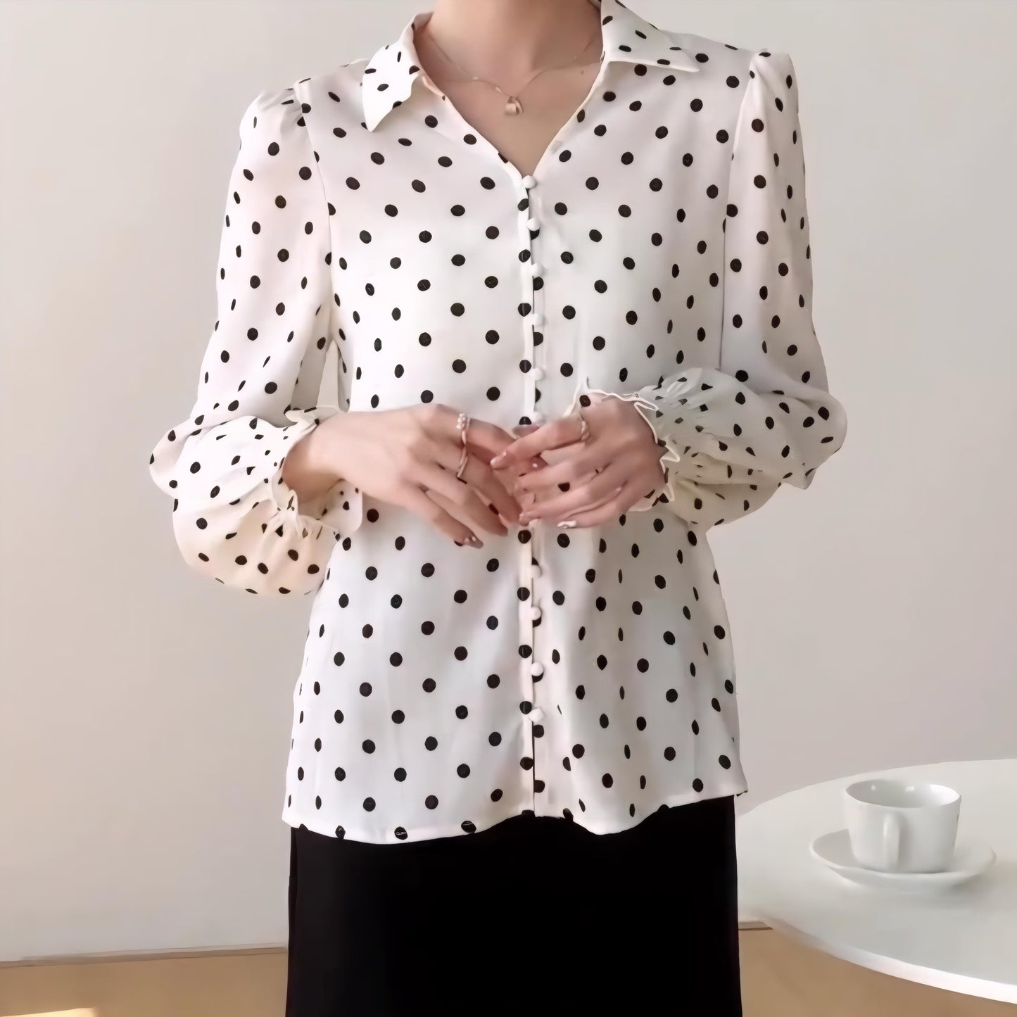 Mira Dot Soft Cuff Blouse