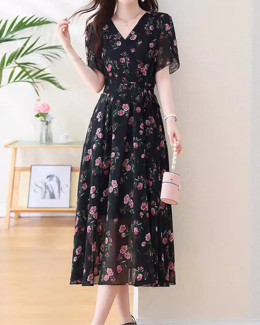 Daphne Bloom Soft Midi Dress