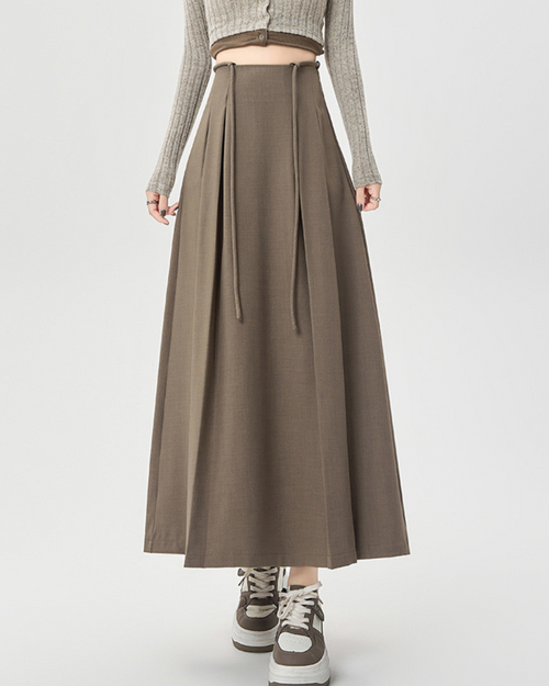 Rhea Loop Flare Skirt