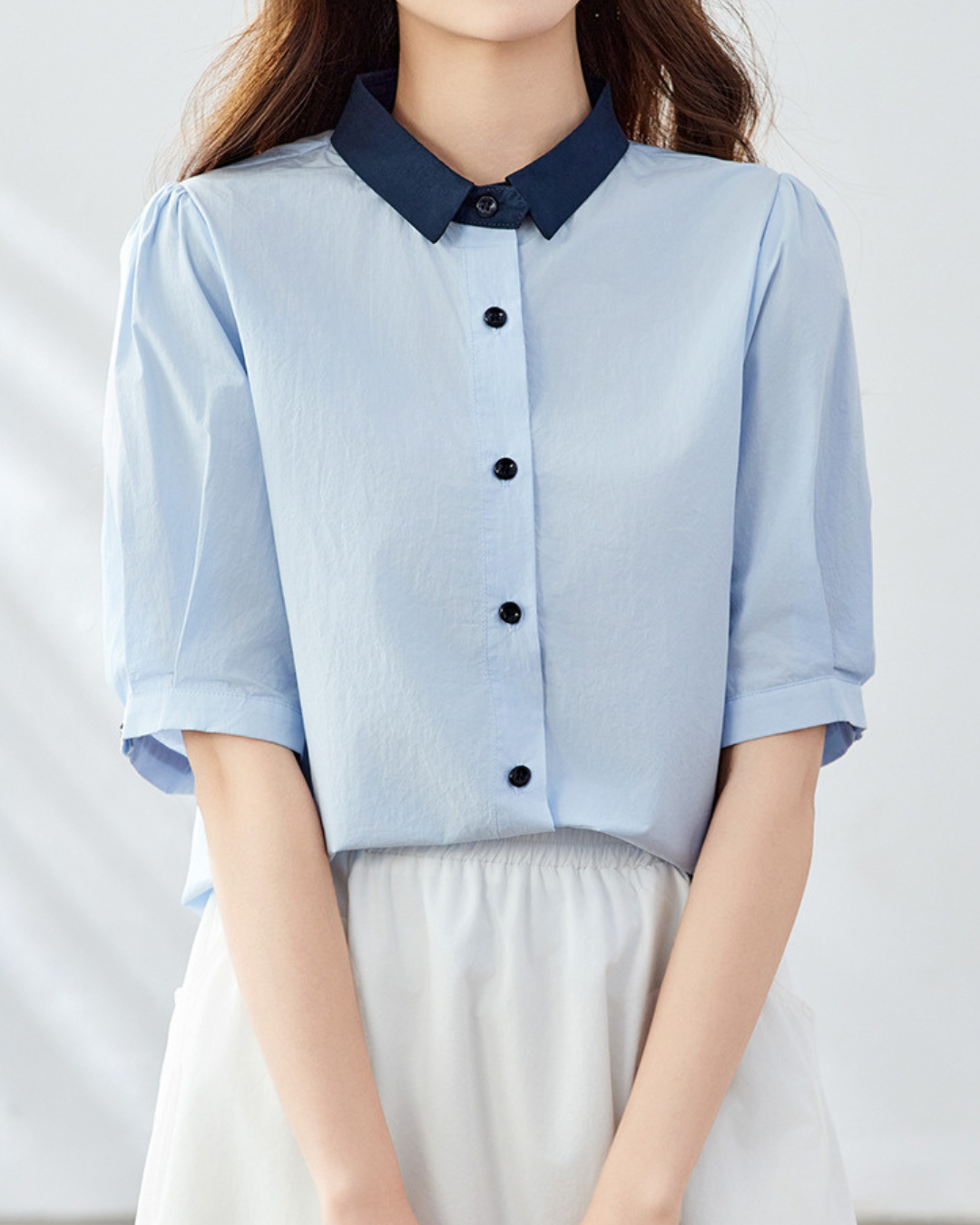 Mira Soft Contrast Collar Blouse