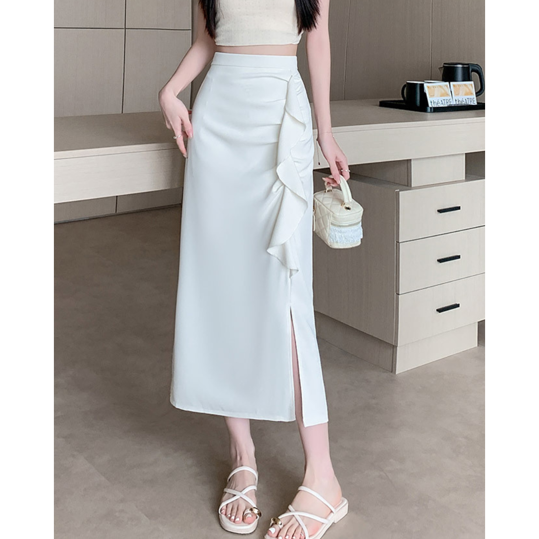 Noa Curve Ruffle Slit Skirt