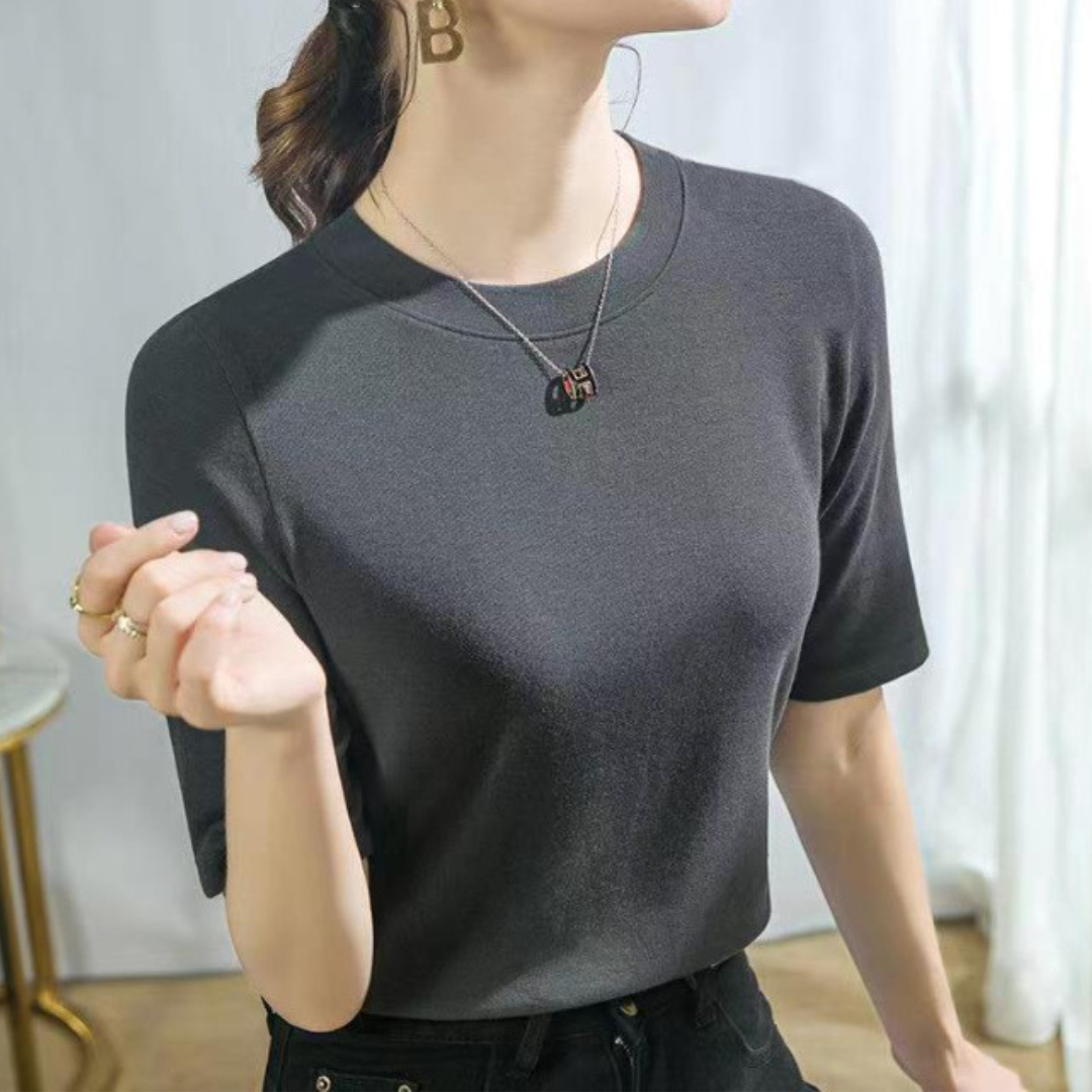 Amira Smooth Half Knit Top