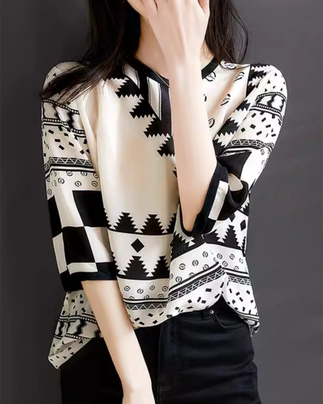 Noelle Soft Graphic Relax T-Shirt