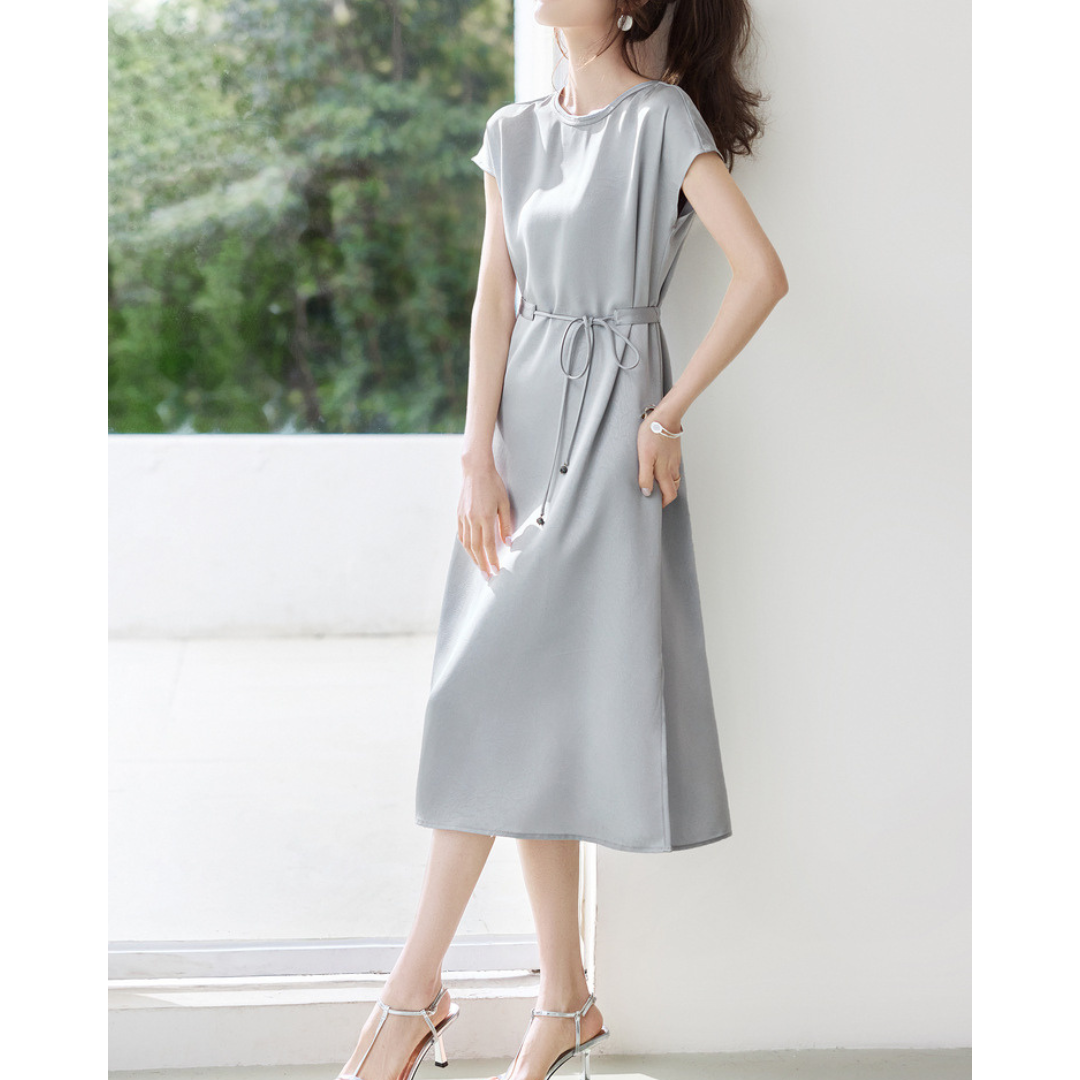 Silva Calm Belted Midi Dress